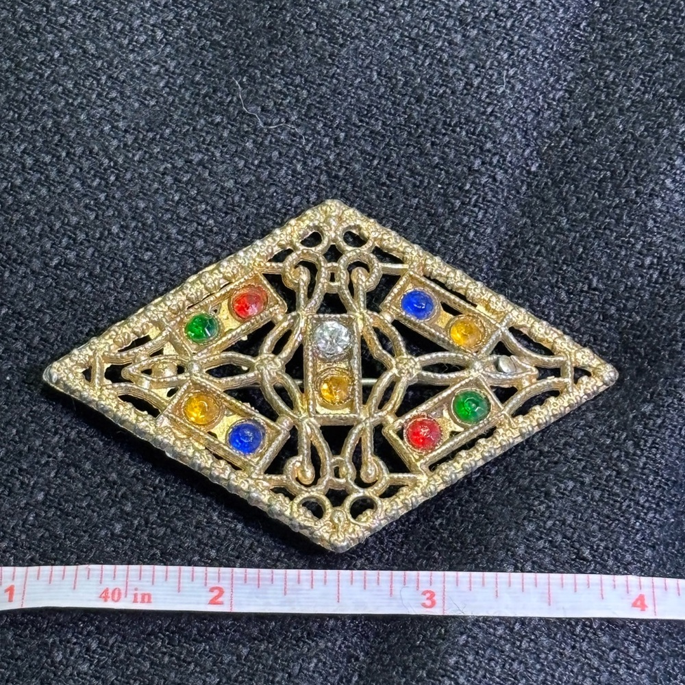 Vintage Gold Brooch - Picture 2 of 4